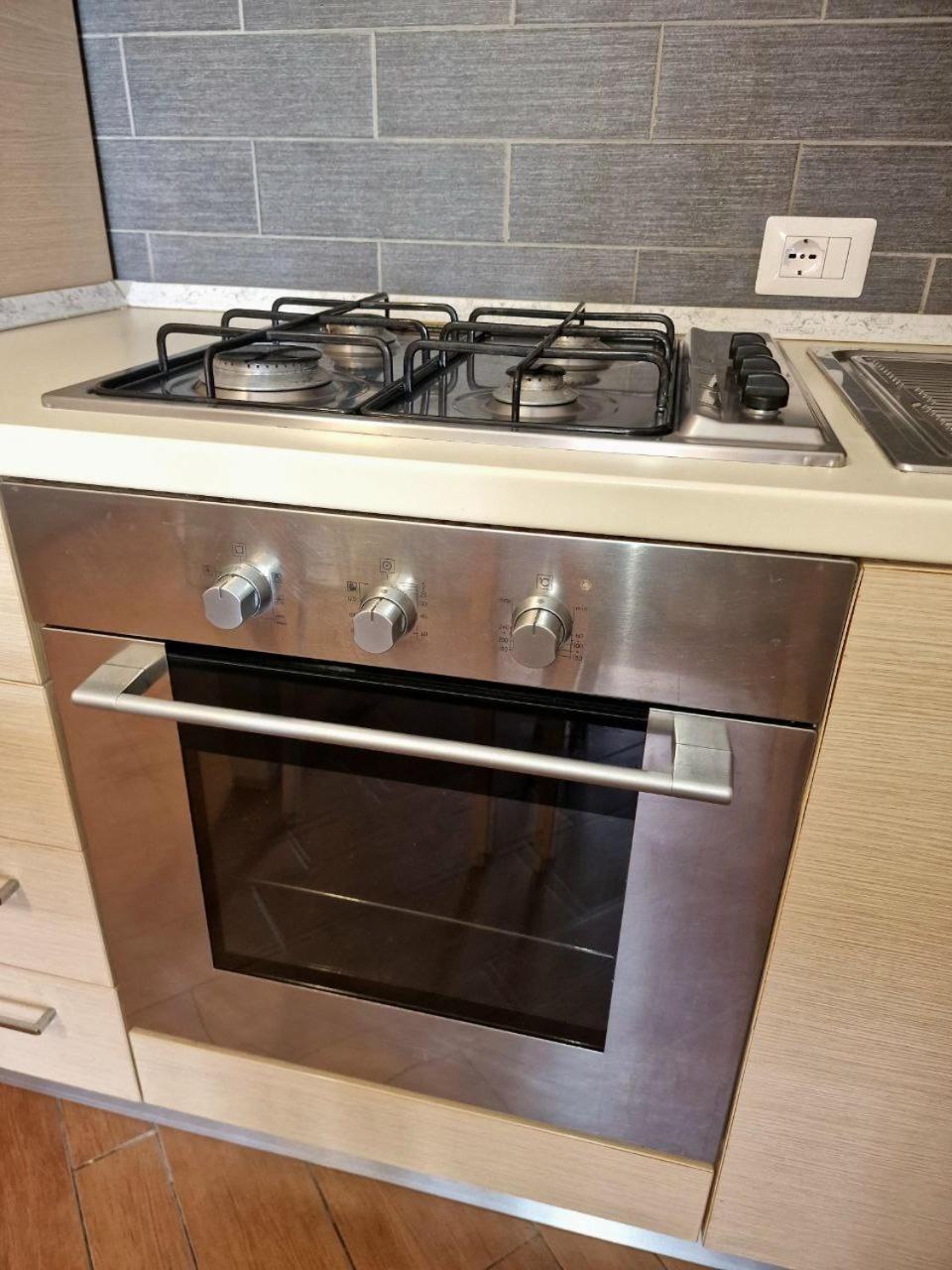 פיומיצ'ינו Domus Livio, 7 Min Fco Airport, Free Wifi, Garden Apartment, 2 Tv Hd מראה חיצוני תמונה