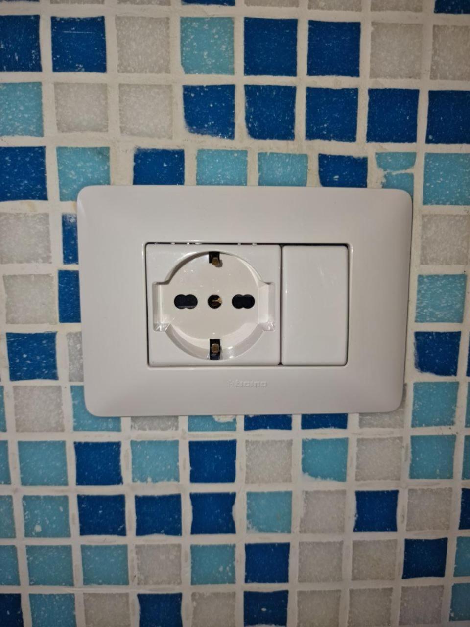 פיומיצ'ינו Domus Livio, 7 Min Fco Airport, Free Wifi, Garden Apartment, 2 Tv Hd מראה חיצוני תמונה