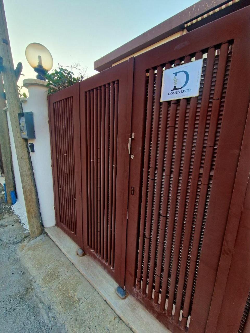 פיומיצ'ינו Domus Livio, 7 Min Fco Airport, Free Wifi, Garden Apartment, 2 Tv Hd מראה חיצוני תמונה